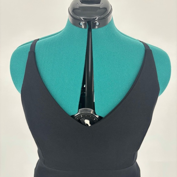 Cabi Bralette # 5332, Black Camisole Style Adjustable Strap Bra Top, Medium - Picture 2 of 16